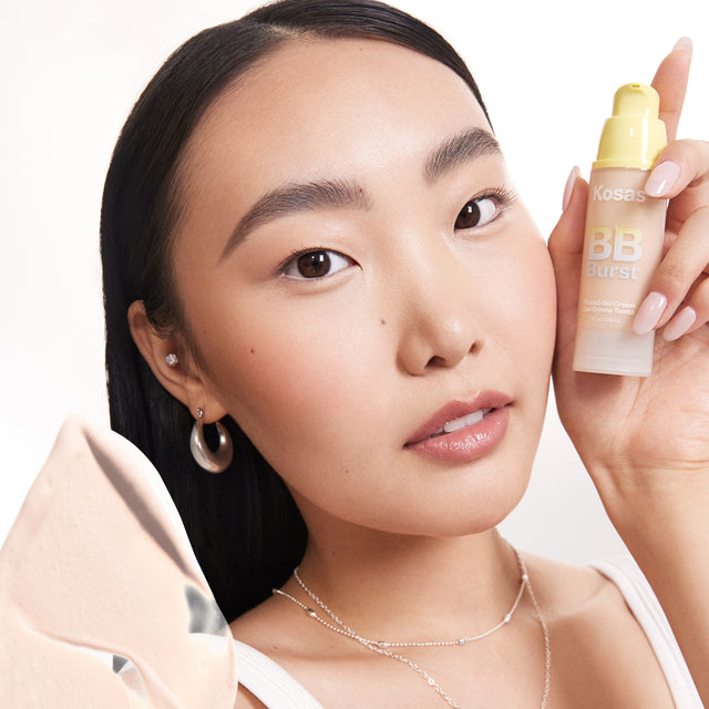 Model wearing BB Burst in Very Light Cool 11