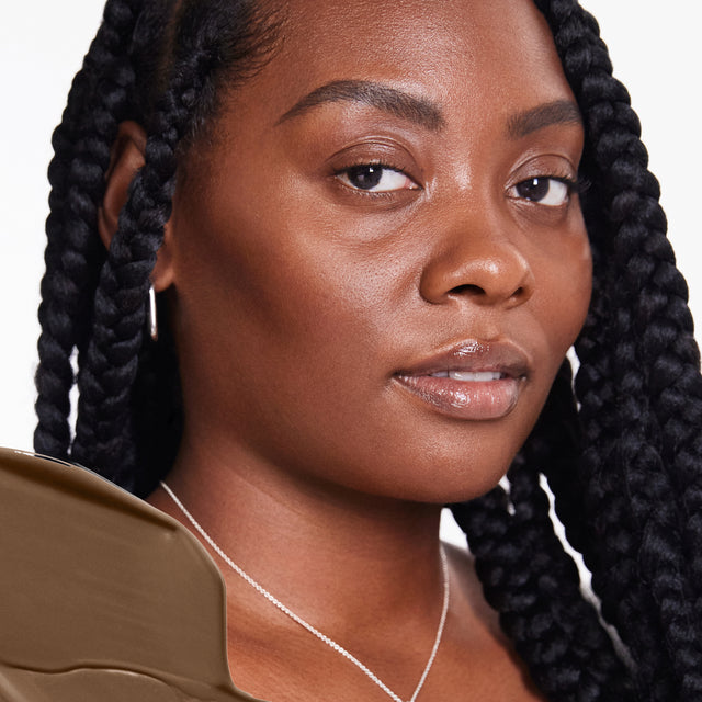 Model wearing BB Burst in Deep Neutral Warm 42