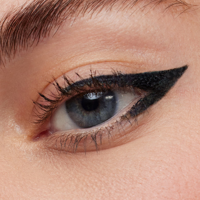 Light skin tone model wearing Soulgazer in Hypnotize