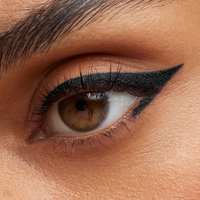 Medium skin tone model wearing Soulgazer in Hypnotize